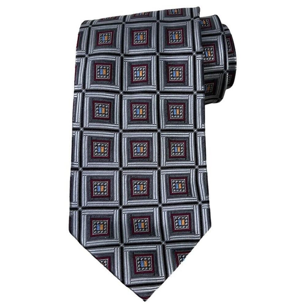 Jos A Bank Joseph Signature Gold Mens Neck Tie Necktie 100% Silk 4"